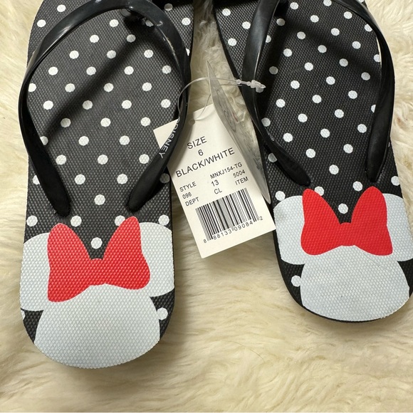 NWT Disney Minnie Mouse Flip Flops - Picture 3 of 5